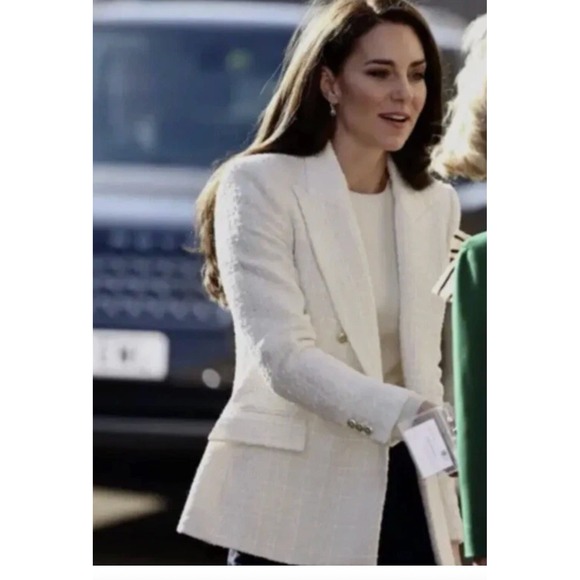 Zara Jackets & Blazers - ZARA Double Breasted Tweed Blazer Gold Button ASO Kate Royal Ecru White S